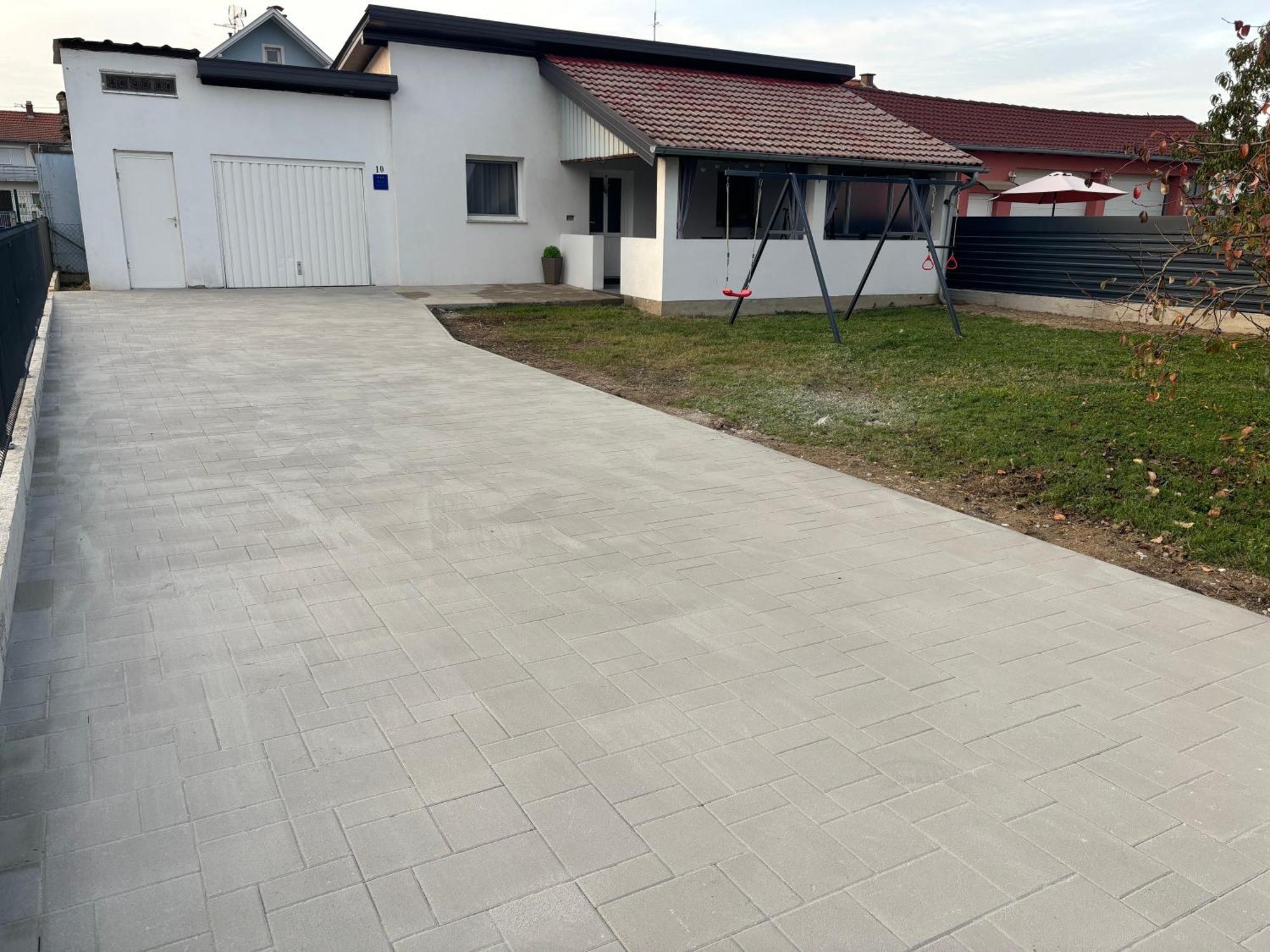 Apartamento Kod Dide - Entry With Pin 0-24H Slavonski Brod Exterior foto